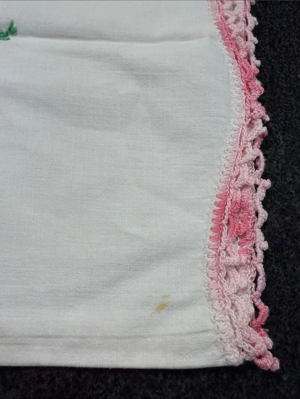 🌸 Vintage Hand Embroidered Pillowcases Pair Pink Crochet Trim Floral Fan